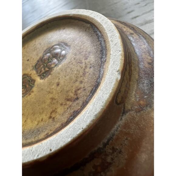Iron Mountain Stoneware Pottery Roan Creamer Brown, Small Chip On Bottom See Pic - Picture 10 of 11